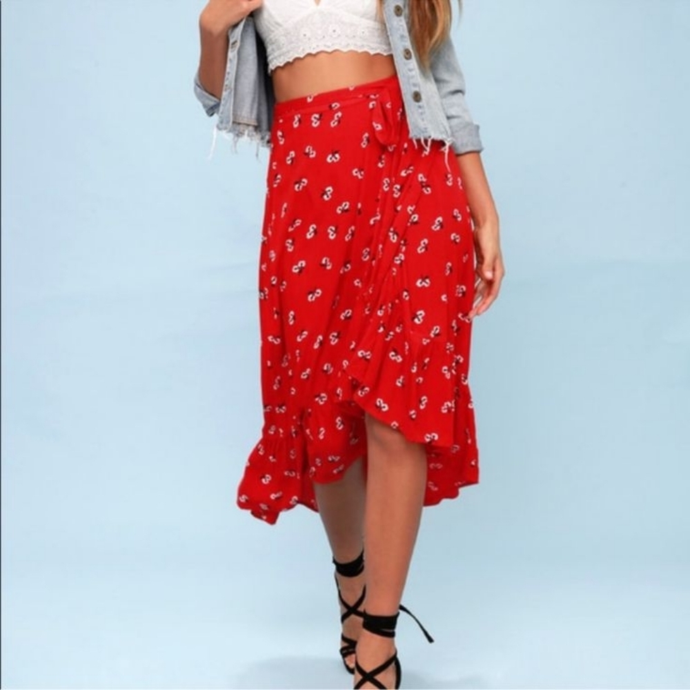 Billabong Midi Red Floral Women's Wrap Skirt